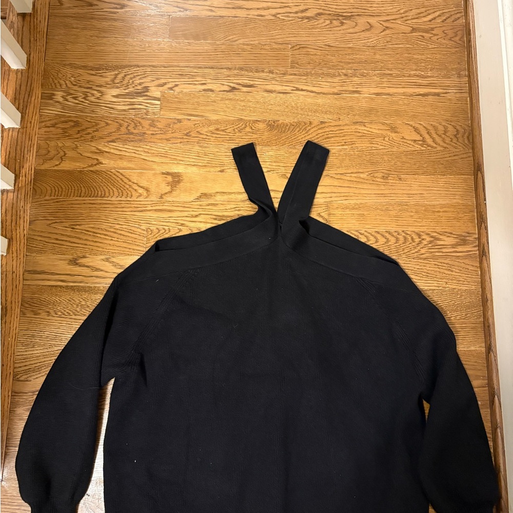 Commense Cross-Over Collar Cold-Shoulder Sweater. Black. Size XL - Picture 2 of 4